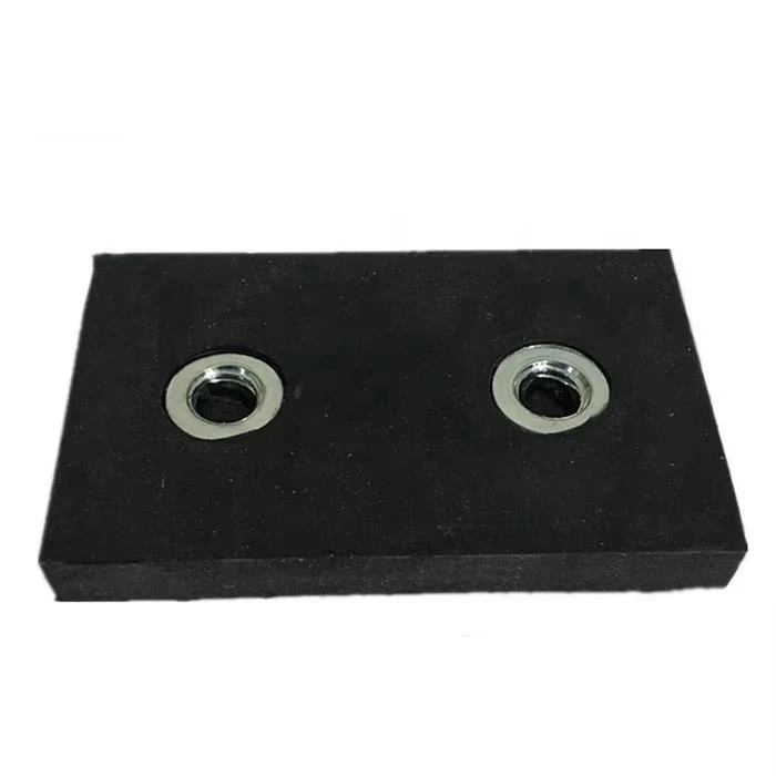 Imants rectangulars de neodimi recoberts de goma personalitzats amb dos forats